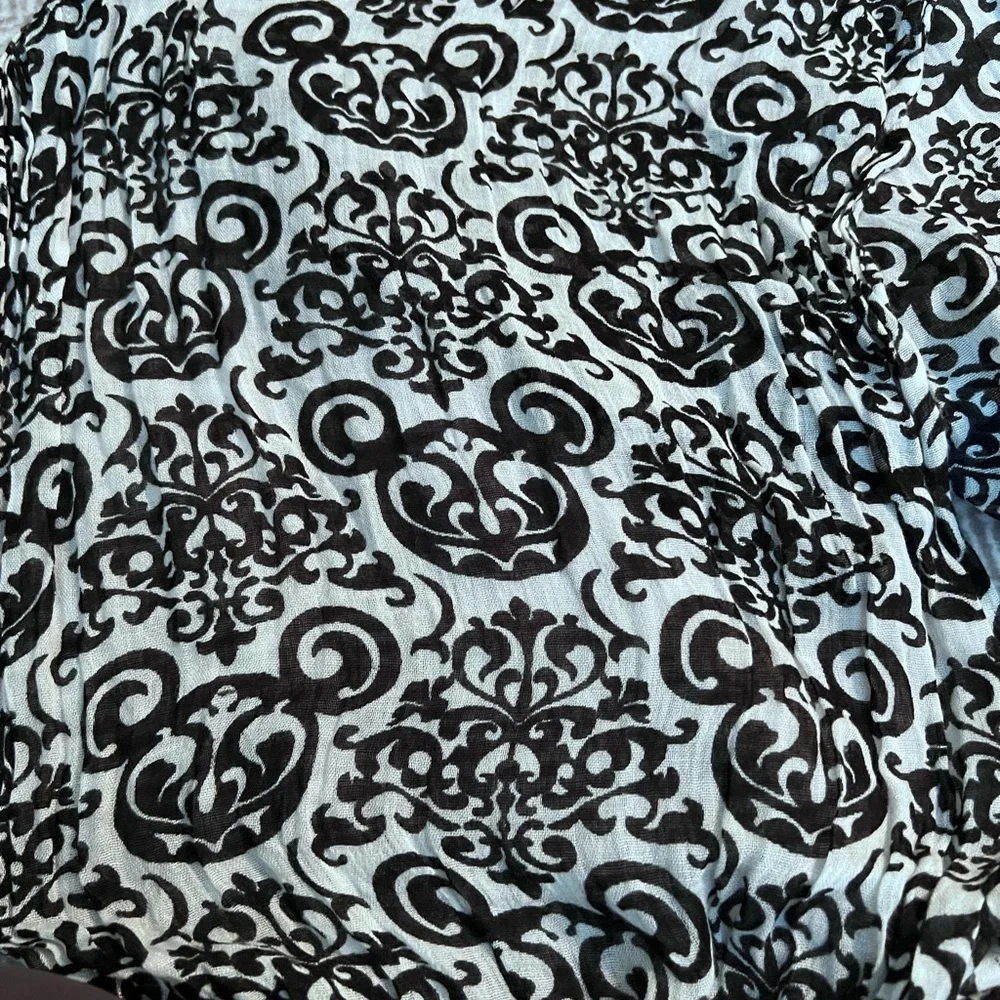 Disney Parks Hidden Mickey Icons Filigree Sheer Scarf - Picture 5 of 5